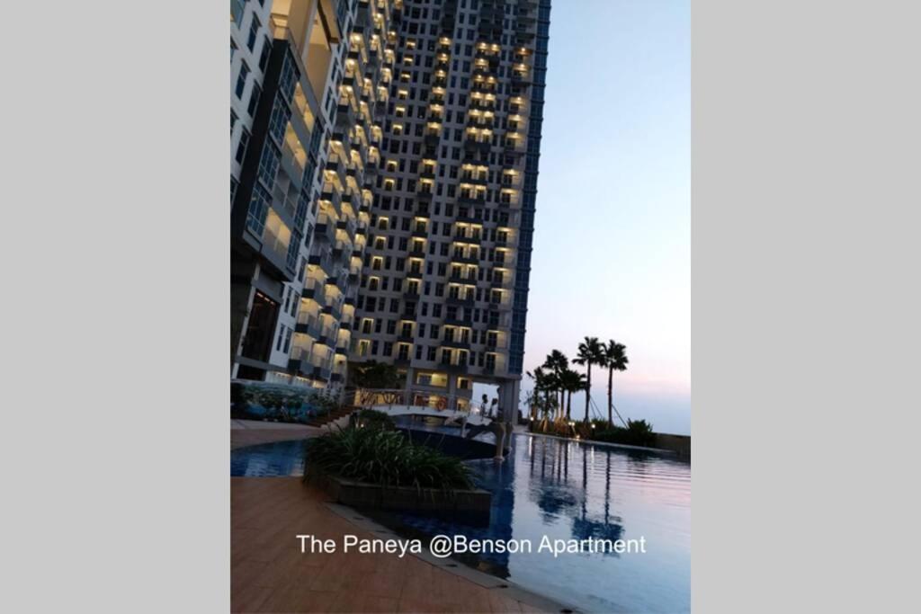The Paneya @Benson Apartment 泗水 外观 照片