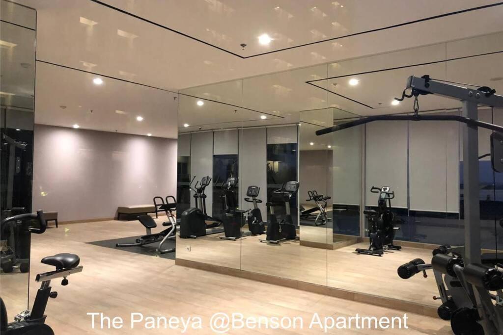 The Paneya @Benson Apartment 泗水 外观 照片